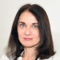 Dr. Andreea Calin
